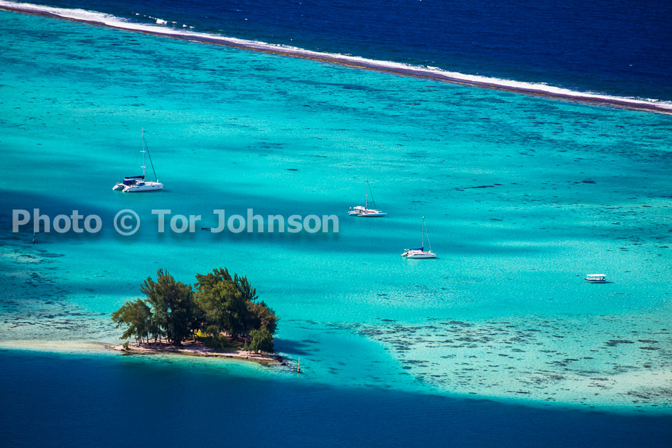 Image Name: N40A5912