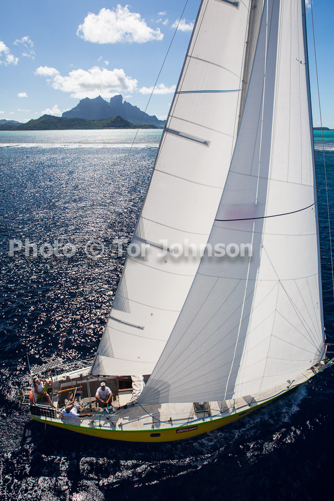 Image Name: N40A7228